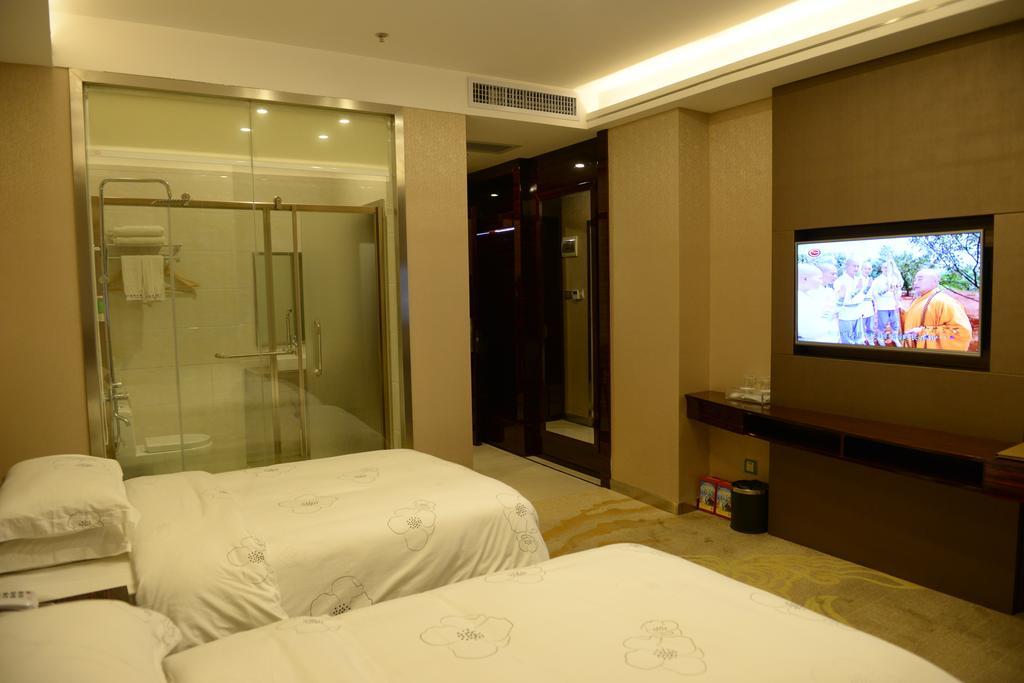 Tie Cheng Hotel Kuangcsou Kültér fotó