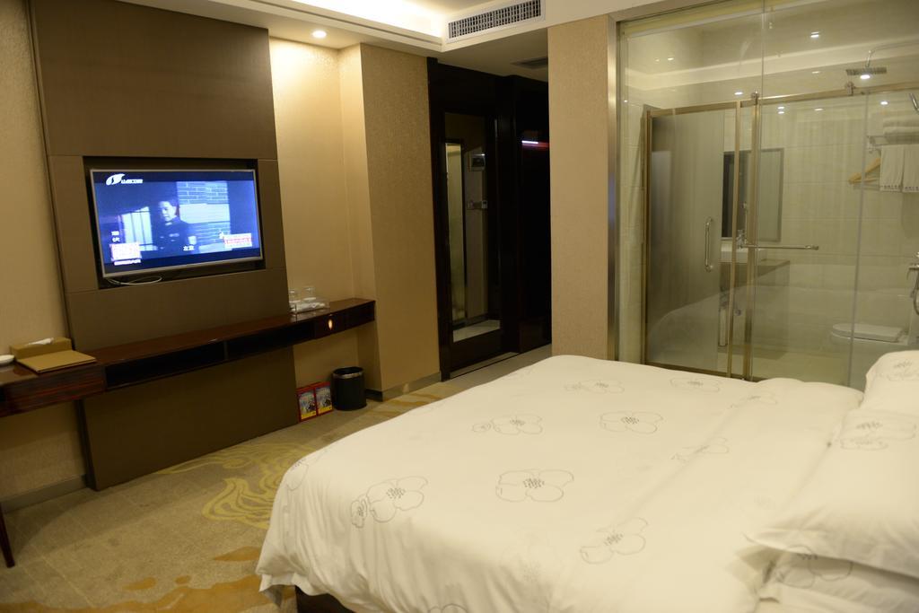 Tie Cheng Hotel Kuangcsou Szoba fotó
